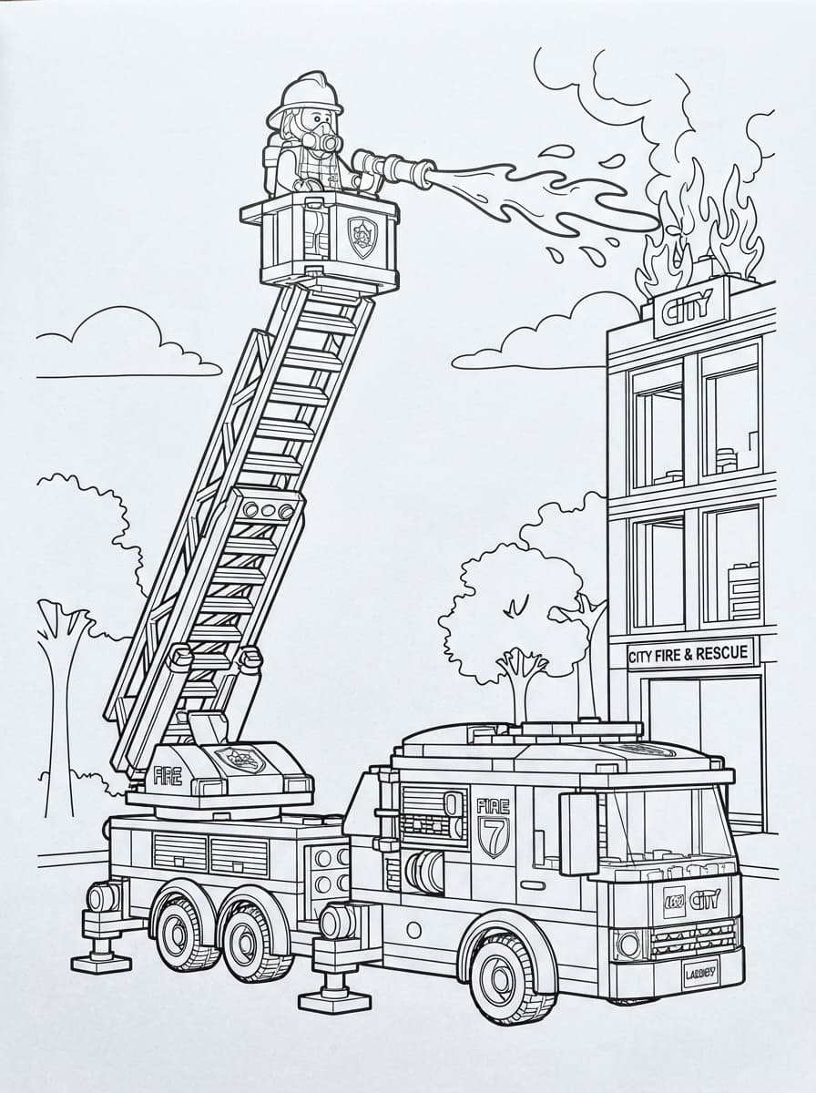 Coloriage Le camion de pompiers LEGO City et la grande échelle